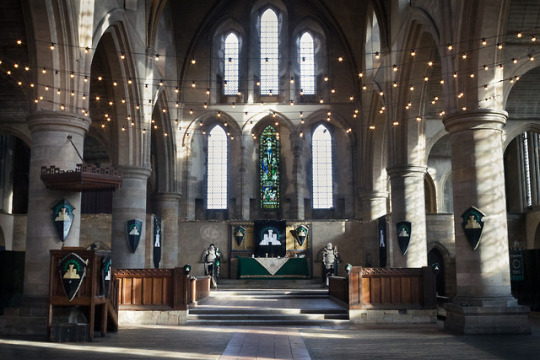 File:Shattered Tower Chapter.jpg