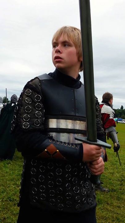 Torr Stoneheart, knight-errant of the Morning House.