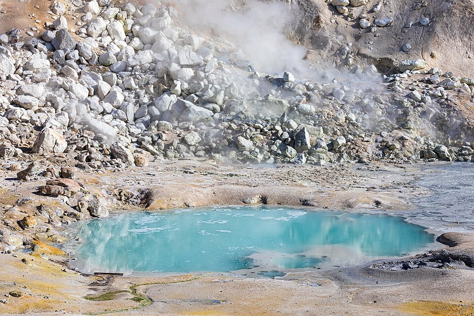 Aquamarine pool.jpg