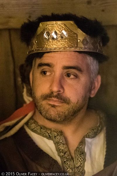 File:ErkenbrandCrowned.jpg