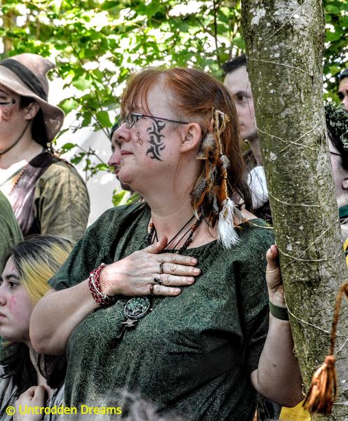 File:Twisting Thorns.jpg