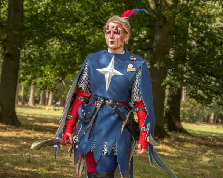 File:Aurum Walking.png