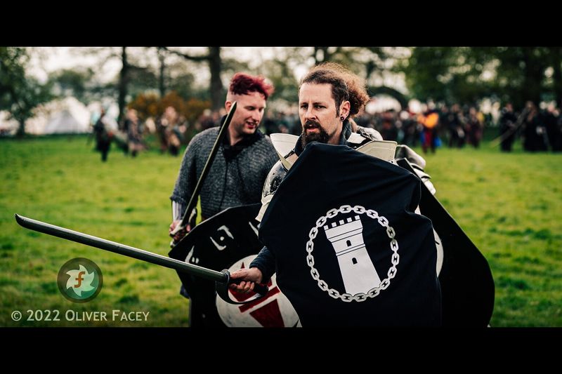 File:A Tower Shield.jpg