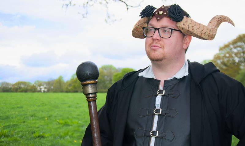 File:Proud Horns.jpg