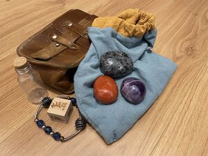 Gemstones of indeterminate size