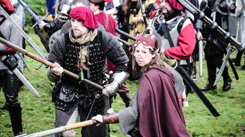 File:In the Candle-ring.jpg