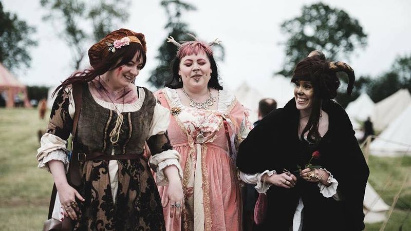 File:The Looking Glass.jpg