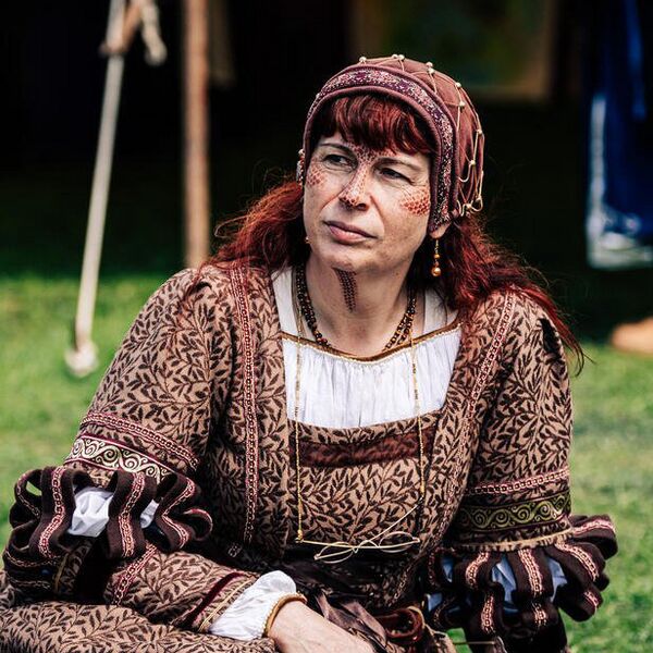 File:League hat 4.jpg