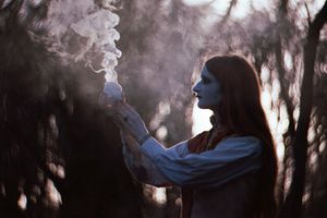 Scented steam or smoke, inhaled by the visionary, provides occult insight.