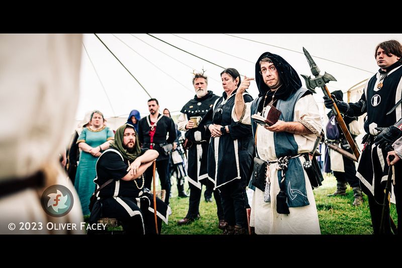 File:Jared Pointing at Face.jpg