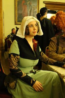 Rich Marchers sometimes show their wealth with ornamentation, while maintaining the practical styles favoured by all yeomen.