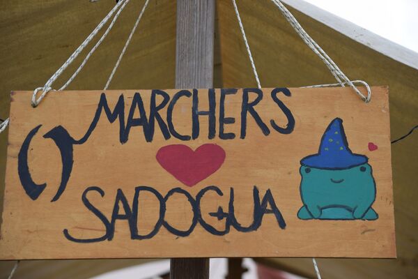 Marchers heart Sadogua.jpg
