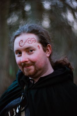 Robin Farndon, playing Peredur of Stormwise Striding