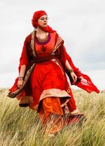 Flowing firey colours.