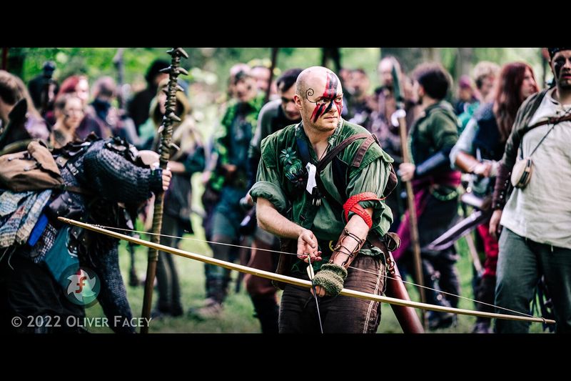 File:Readying a shot.jpg