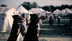 Note the dark Axos-style robes and the bone masks. Even the diplomatic heralds of Sorin adopt a sepulchral appearance, in service to their King.