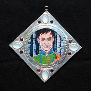 Items such as these are often given as gifts by Lashonar and commonly possess abilities similar to those of a Pauper's Key. They have in the past been used as proof that the bearer is an idolator.