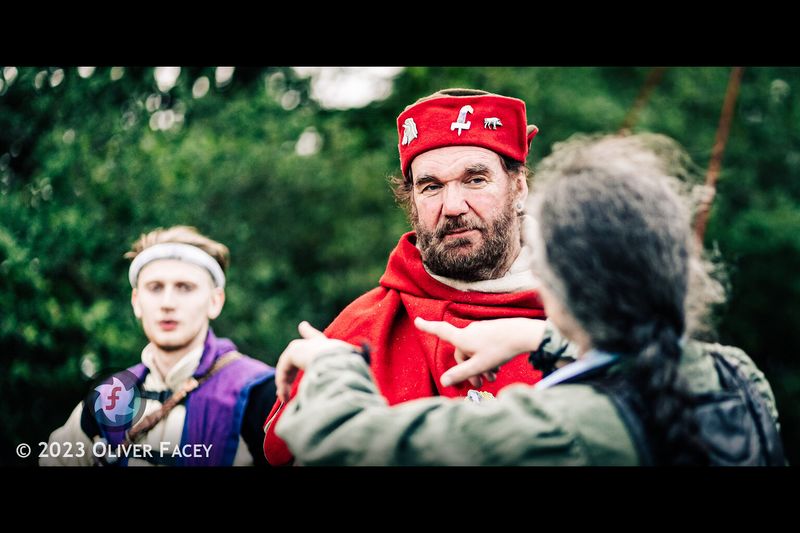 File:Bedecked Hat.jpg